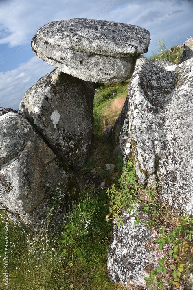 dolmen 