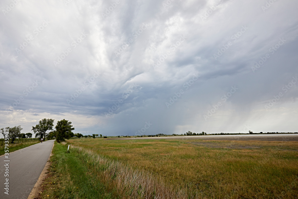 landscape wide plain cloud scenery horizon landscape wide plain cloud scenery horizon