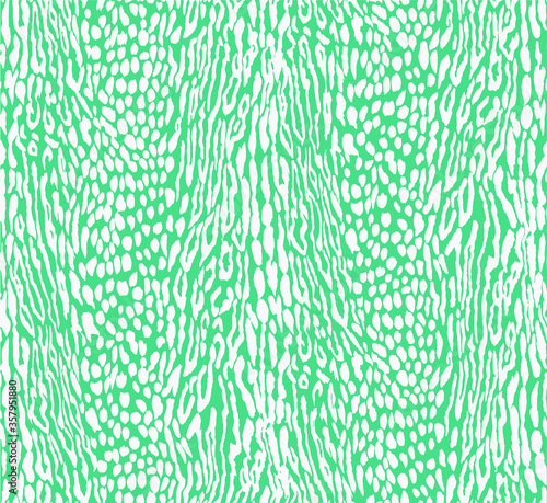 Seamless leopard pattern, animal print.