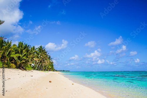 Rarotonga stunning beautiful beaches, white sand, clear turquoise water, blue lagoons, Cook islands, Pacific islands © Stella Kou