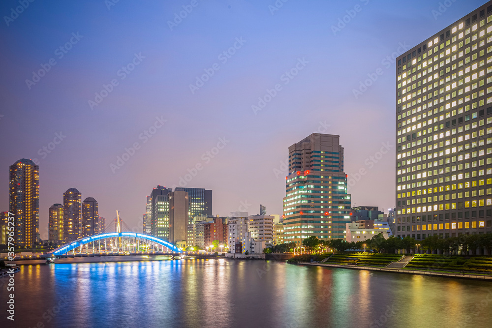 City scape of Tokyo city view and sumida river at night