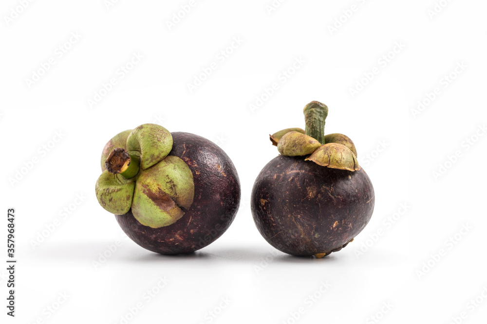 Fototapeta premium Fresh, delicious and nutritious mangosteen