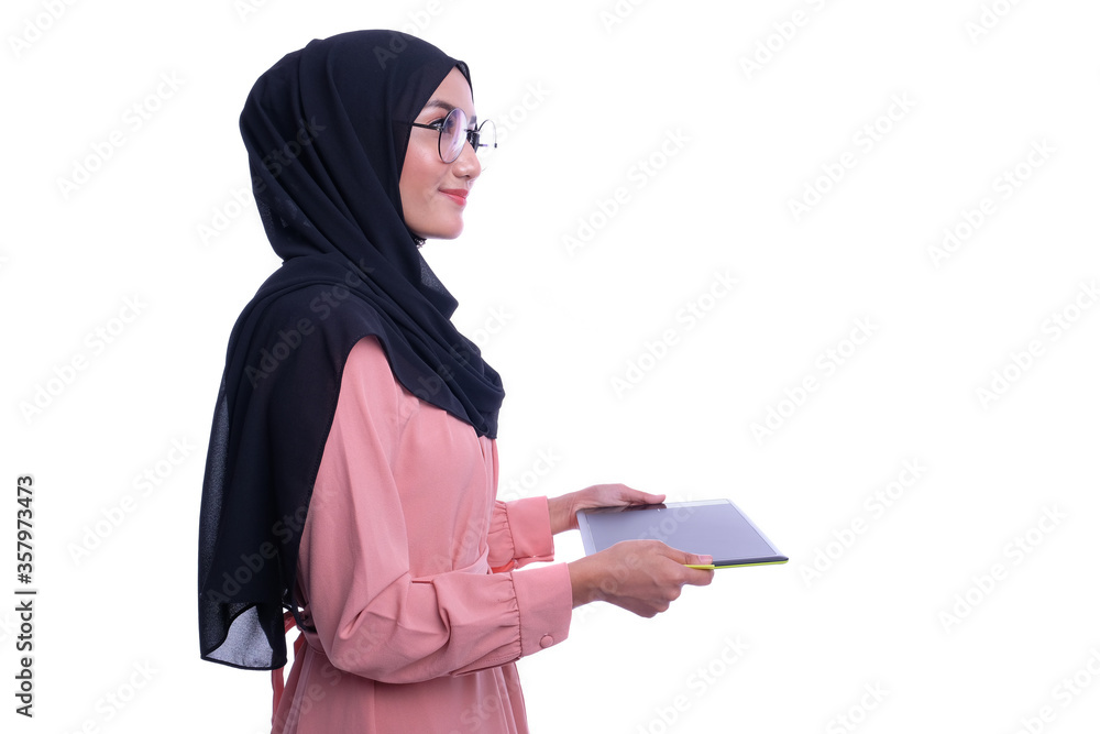 Interactive of Muslim Business woman with tablet Interactive of Muslim Business woman with tablet