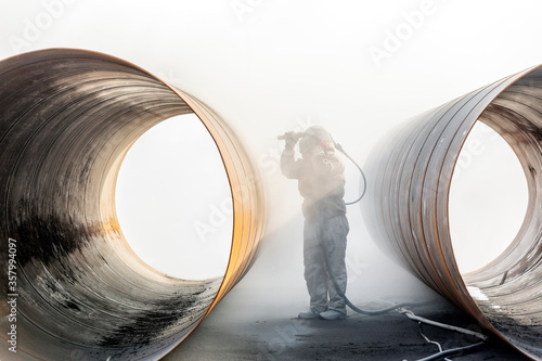 Foto View of sandblasting before coating