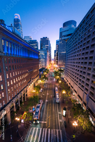 Canvas Print Aerial View of San Francisco Skyline and Market Street with City Lights