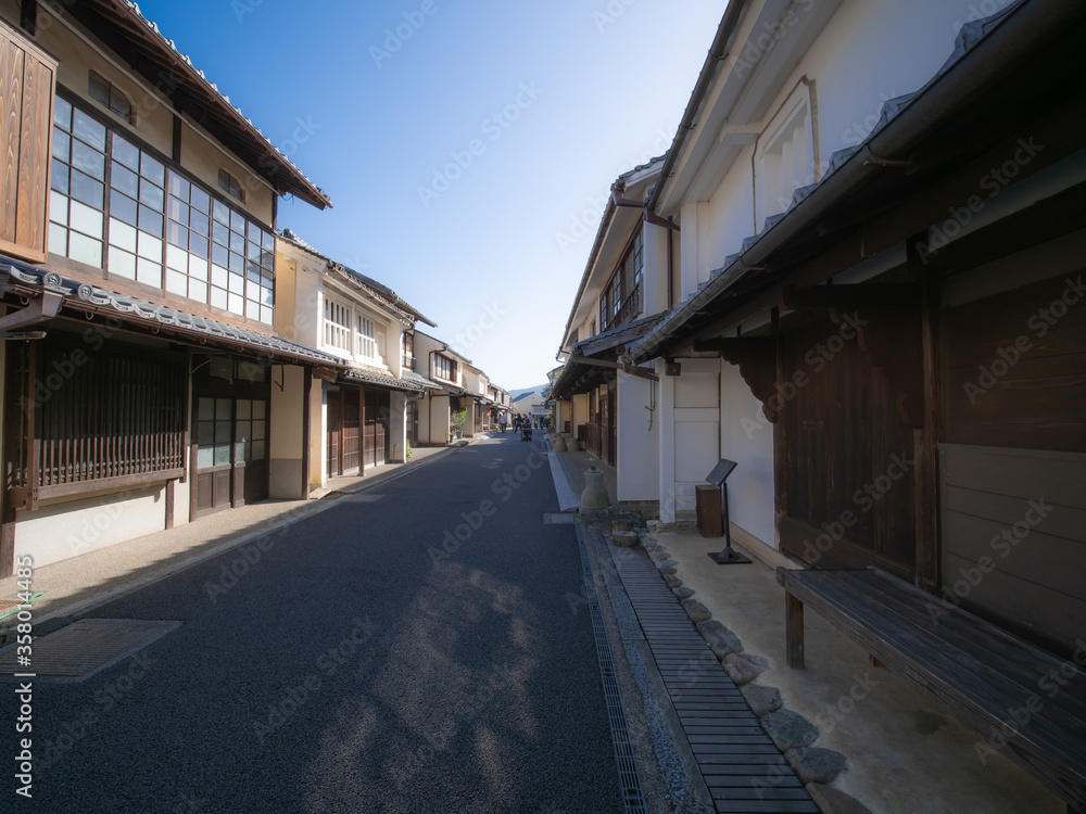 愛媛県内子町の古い街並み