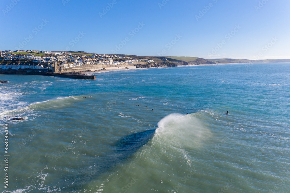 Φωτογραφία Aerial photograph of Porthleven, Penzance, Cornwall, England, United Kingdom