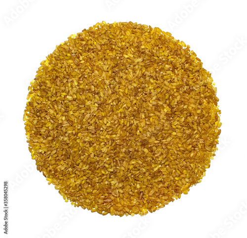 bulgur grains in the form of a circle on a white background