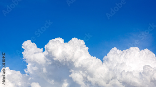 White cloud and blue sky with space.