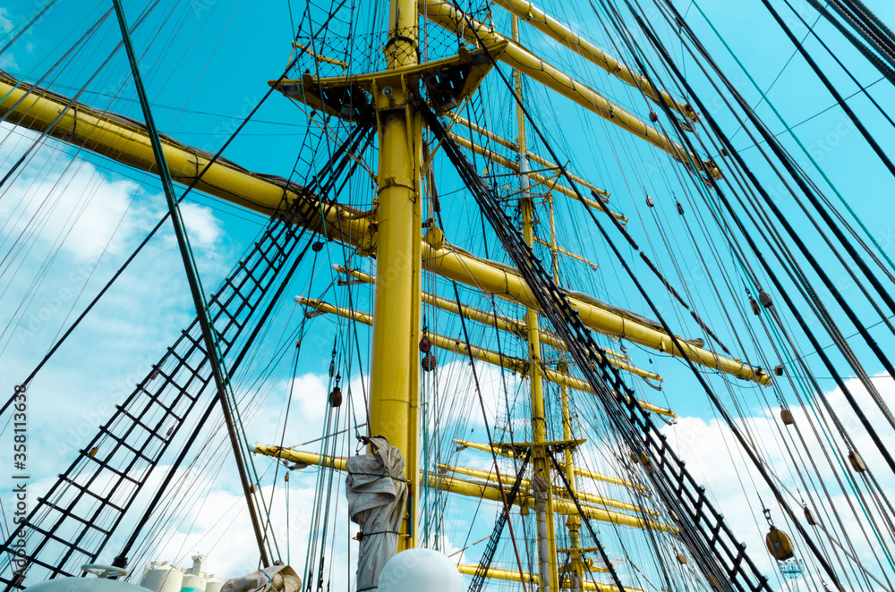 Fototapeta premium rigging of a sailing ship