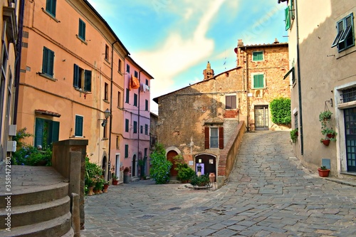 Fototapeta Naklejka Na Ścianę i Meble -  a glimpse of the characteristic medieval village of Castagneto Carducci in Tuscany Italy, where the poet Giosuè Carducci lived
