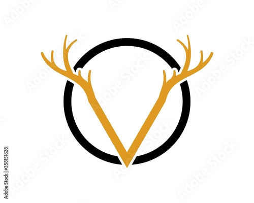 V letter initial with deer antlers