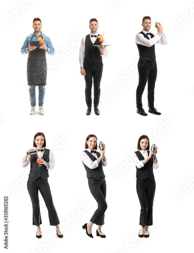 Female and male bartenders ...