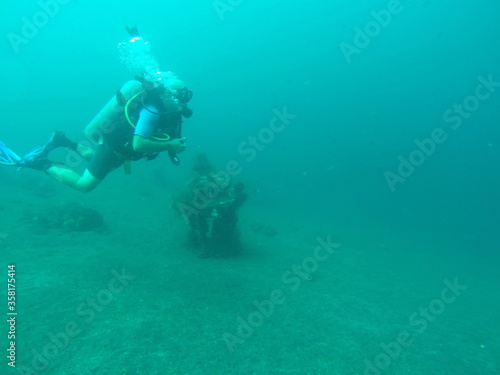 Plongeur sous marin à Bali, Indonésie