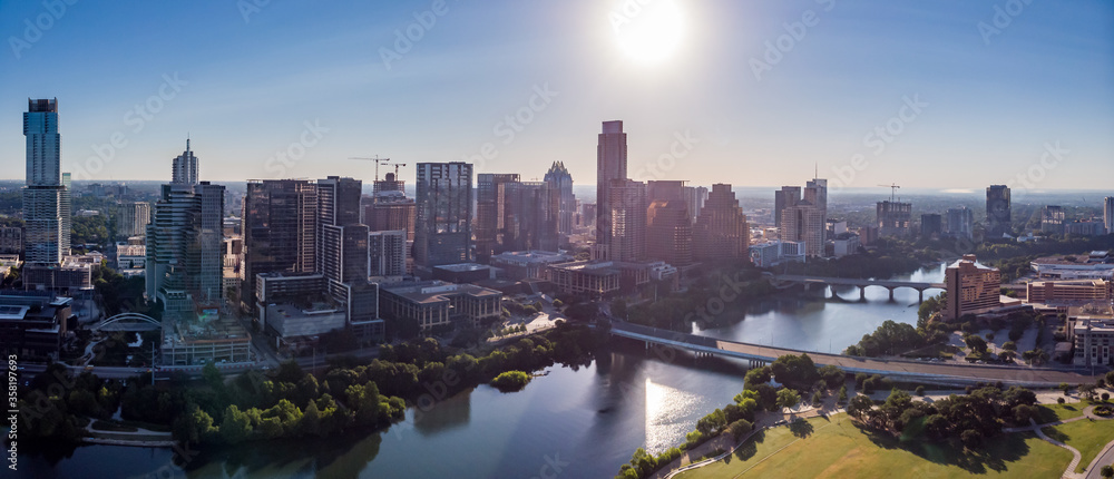 Fototapeta premium Panoramic View of Downtown Austin Skyline and Lady Bird Lake