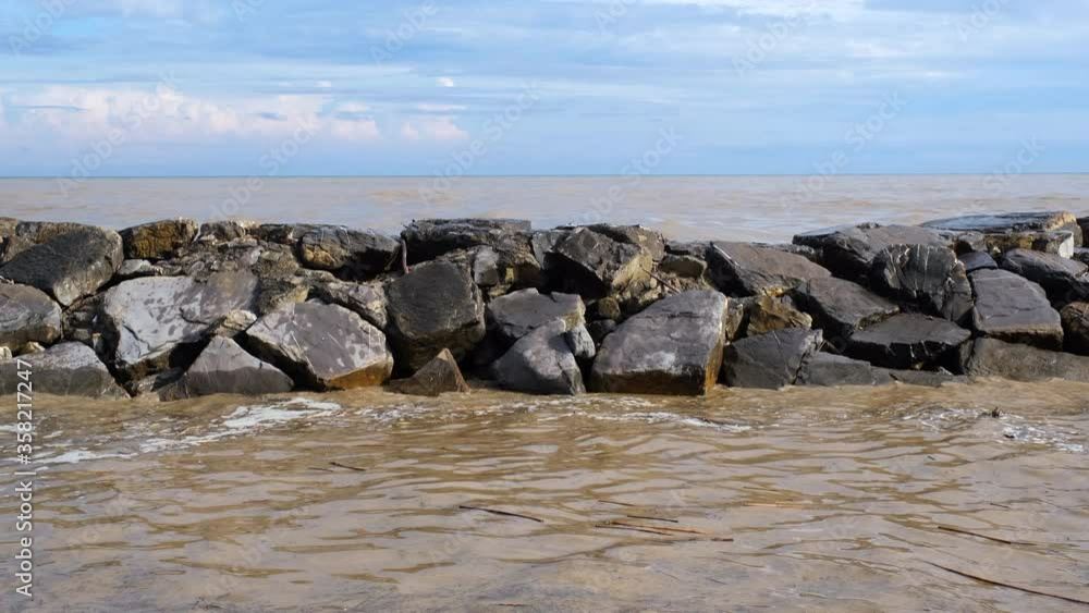 Dirty water and pollution in the sea. Liquid pollution floating. Industrial chemical contamination. Dangerous toxic sewage. 4K Dirty water and pollution in the sea. Liquid pollution floating. Industrial chemical contamination. Dangerous toxic sewage. 4K