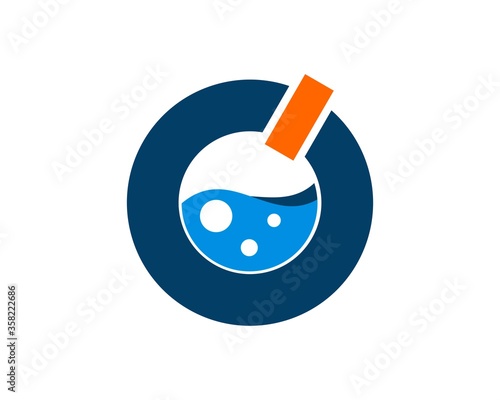 O Letter with laboratory bottle shape