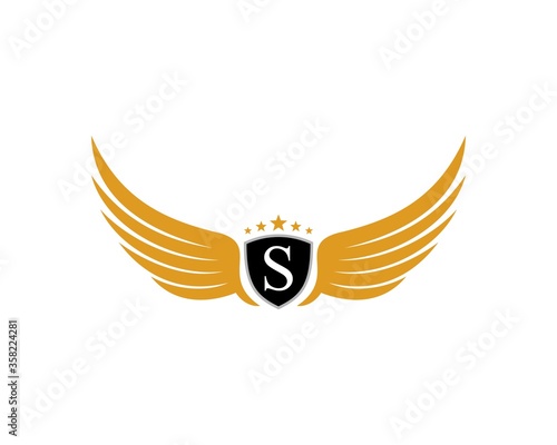 Golden wings and black shield with S letter inside