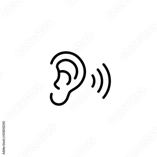 Ear icon line. Hearing symbol. Vector on isolated white background. Eps 10.