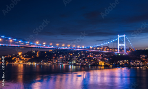 Fatih Sultan Mehmet Bridge in Istanbul. © resul