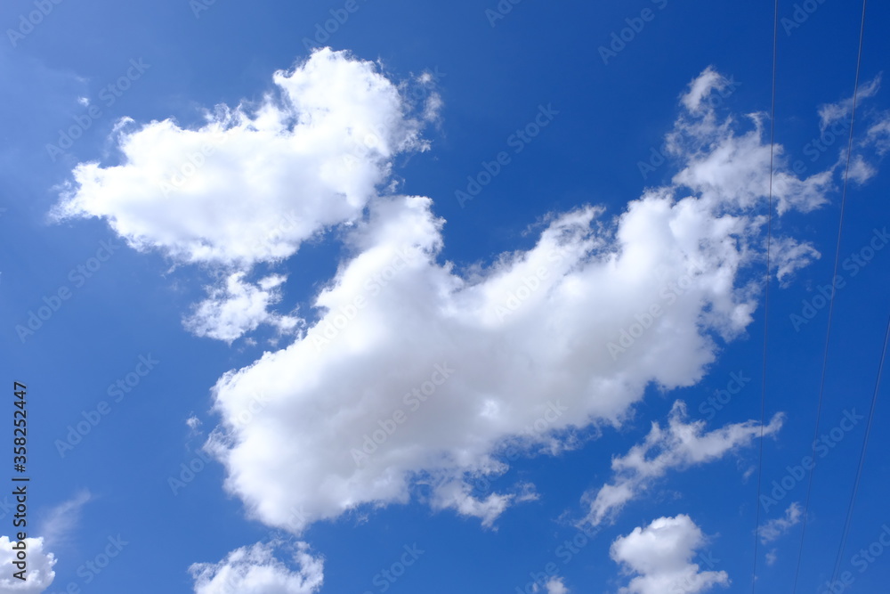 Obraz premium blue sky with clouds