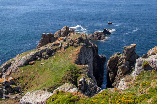 Goulien. Kastell ar Roc'h sur la réserve de Cap-Sizun. Finistère. Bretagne	 photo