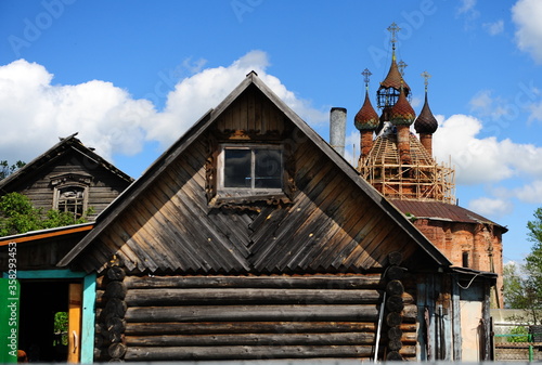 Ancient Kazan church in Kurva village, Yaroslavl, Russia © Arseniy Krasnevsky