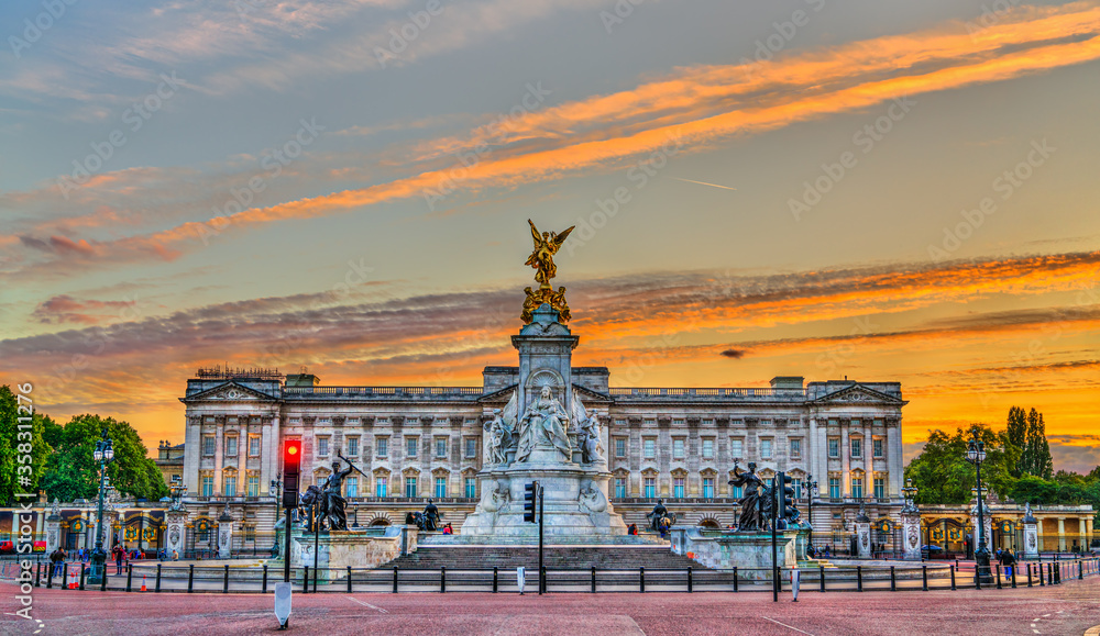 Buckingham Palace Imagens – Procure 5,123 fotos, vetores e vídeos