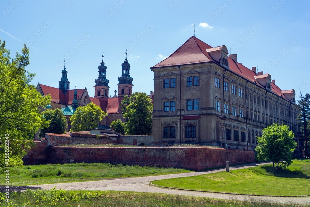 cystersi Lubiąż