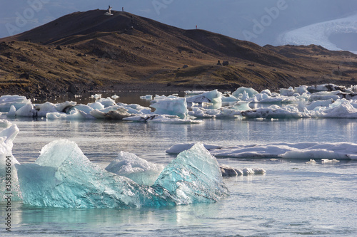 View of the famous glacier lagoon Jokulsarlon, below Vatnajokull.