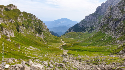 Romania, Bucegi Mountains, Malaiesti Valley, mountain landscape in the alps