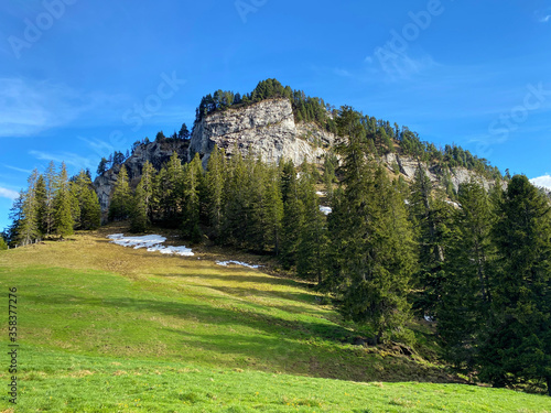 Alpine peak of Musflue in the Swiss mountain range of Pilatus and in the Emmental Alps, Alpnach - Canton of Obwalden, Switzerland (Kanton Obwalden, Schweiz) photo