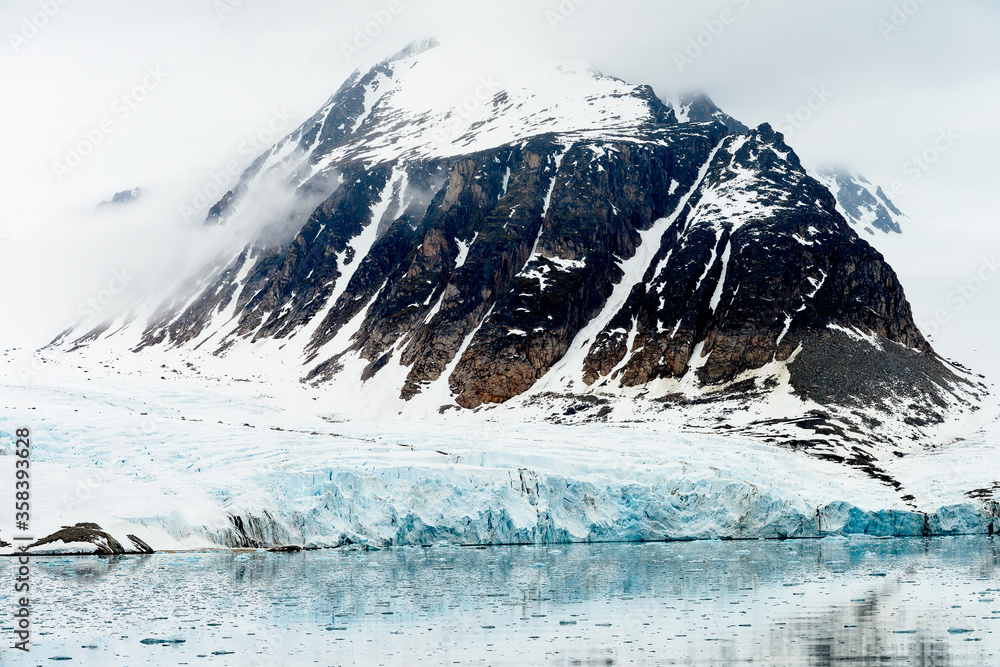 Obraz premium Winter landscape of the nature of Arctic