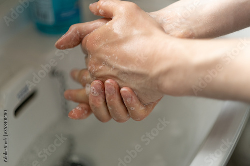 hand washing foam soap coronavirus