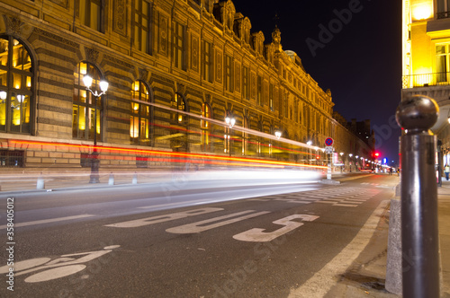 Traffic light trails on the Rue de Rivoli Paris © Nigel Wiggins