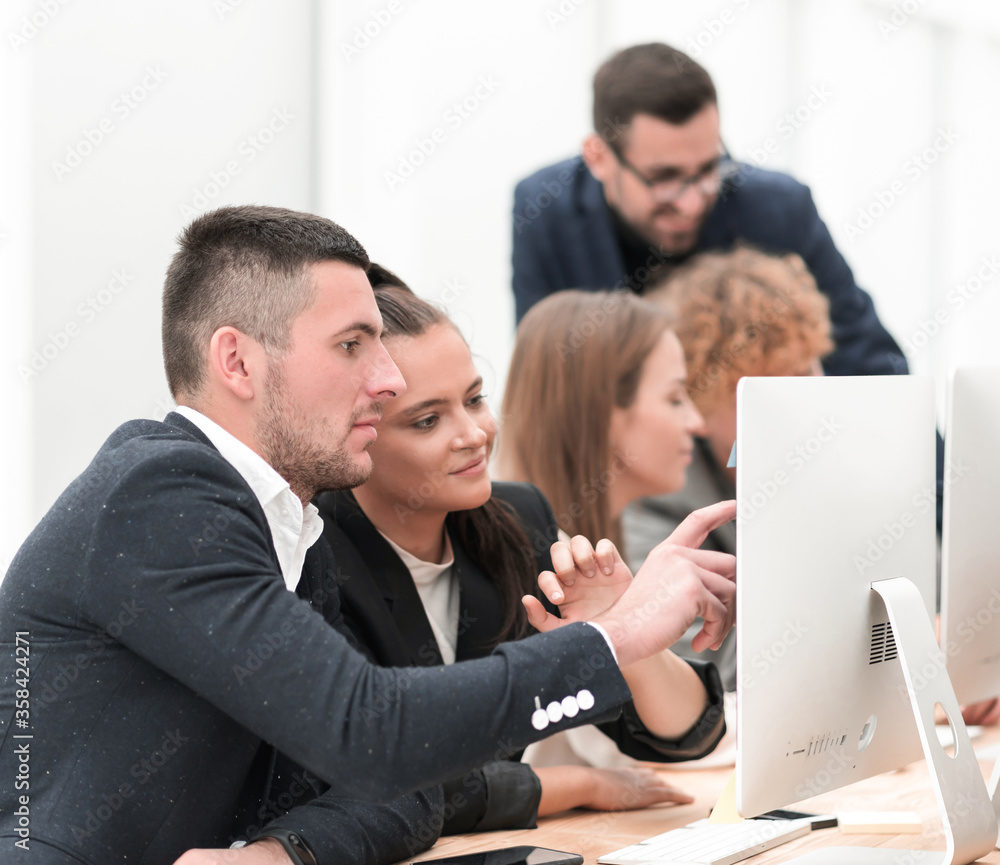 © ASDF - group of employees work with incoming information © ASDF - group of employees work with incoming information