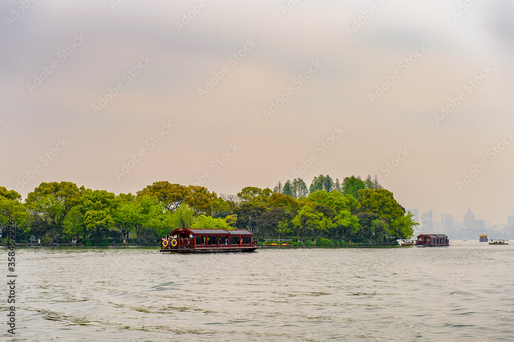 It's Nature of the West Lake (Xi hu lake) is a freshwater lake in Hangzhou. UNESCO World Heritage Site (West Lake Cultural Landscape of Hangzhou)