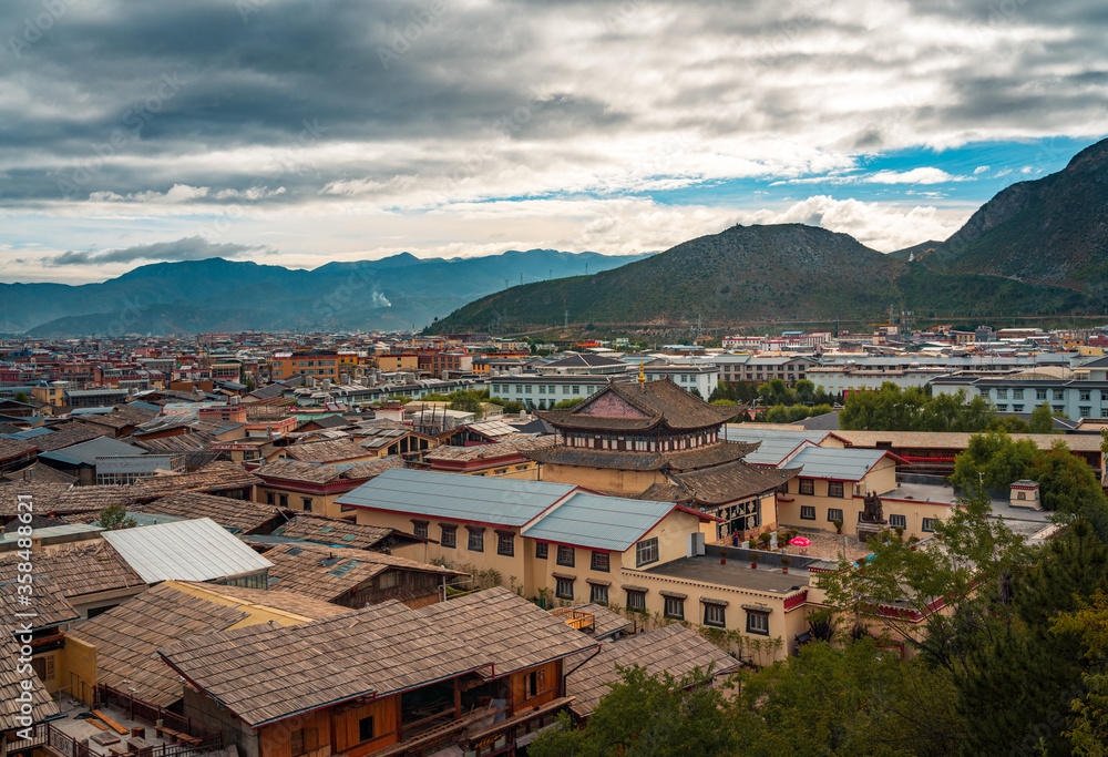 Tibetan town and their roof