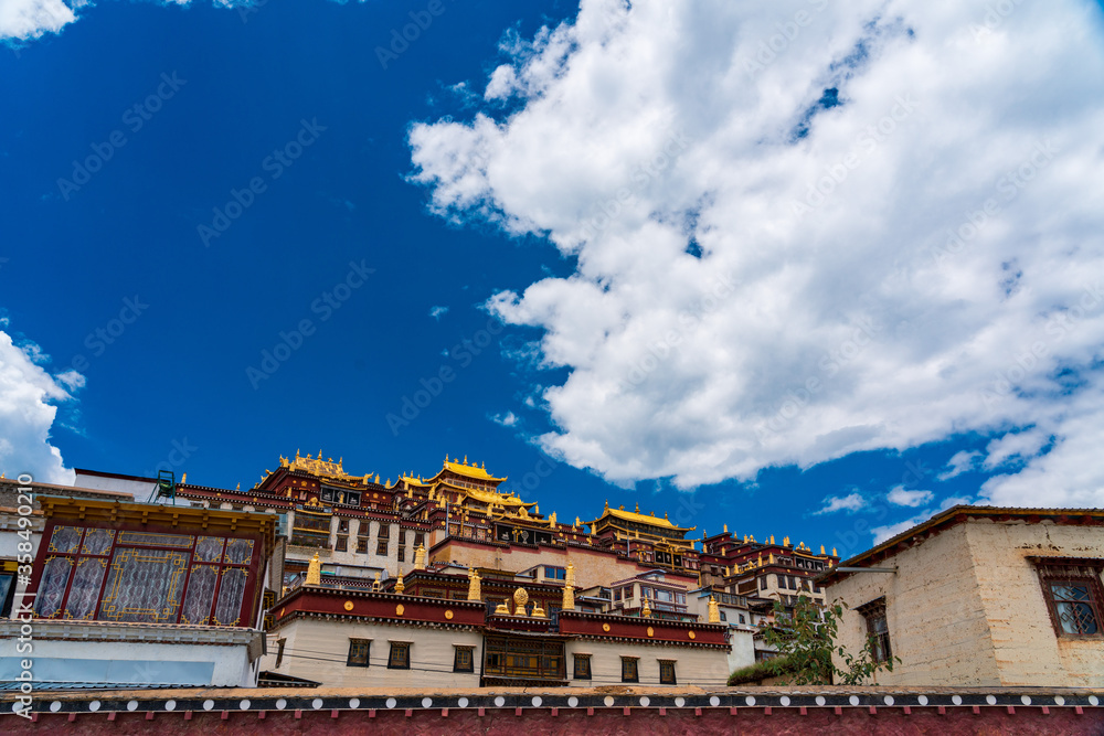 Ganden sumtseling monastery in yunnan province Ganden sumtseling monastery in yunnan province