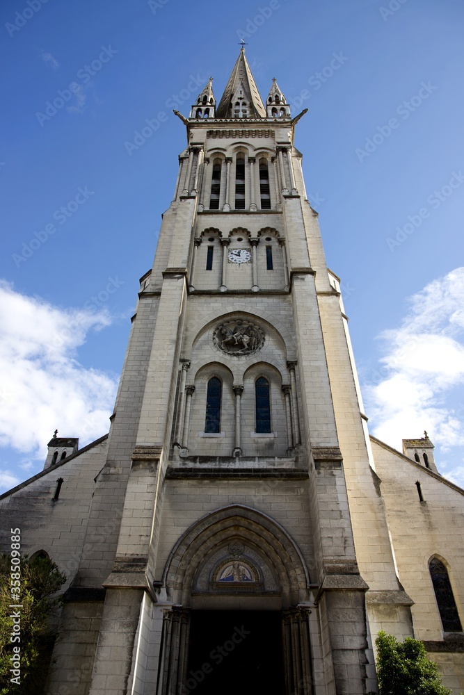 Pau église