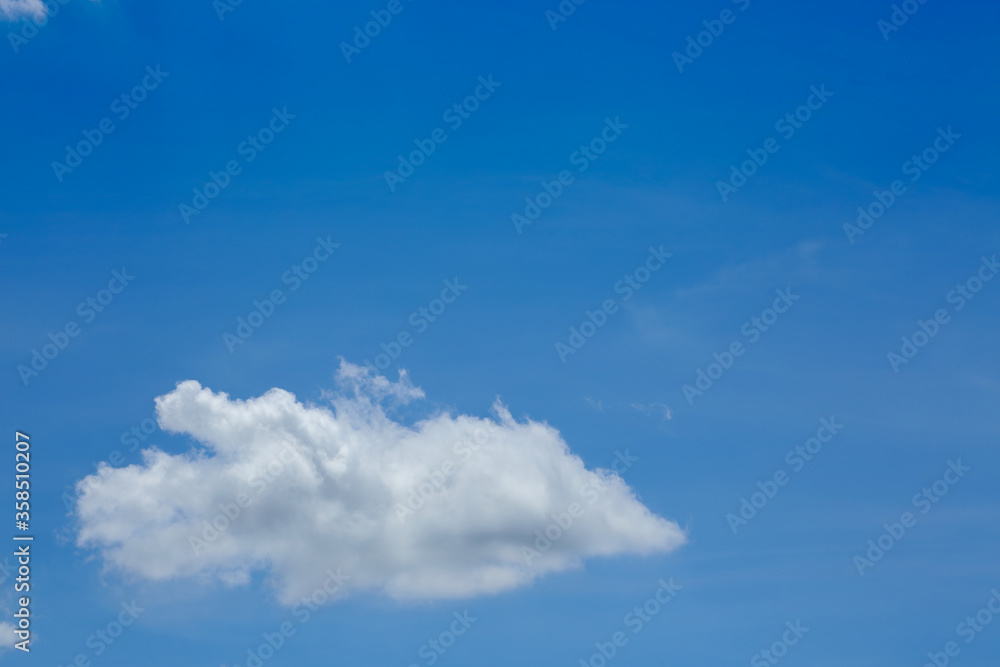 white cloud on clear blue sky white cloud on clear blue sky
