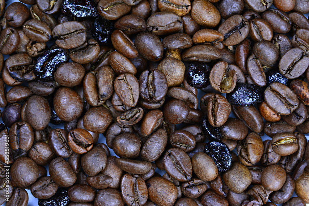 Obraz premium Group of coffee beans seen up close