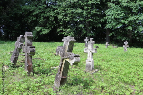 Cmentarz przy cerkwi, szlak rowerowy Green Velo