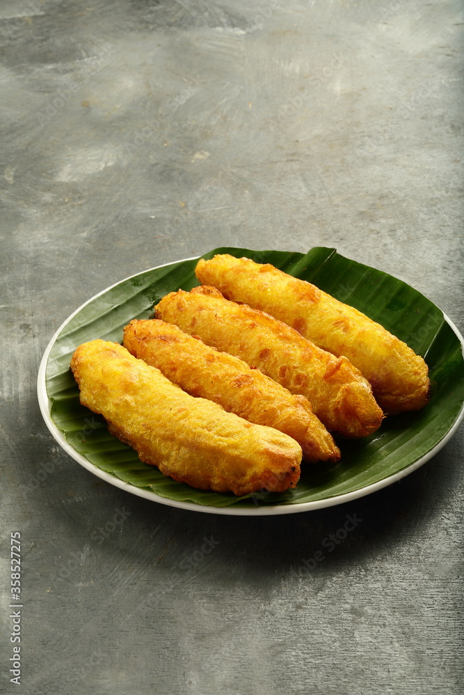 Homemade delicious vegan snack foods- fried bananas Homemade delicious vegan snack foods- fried bananas