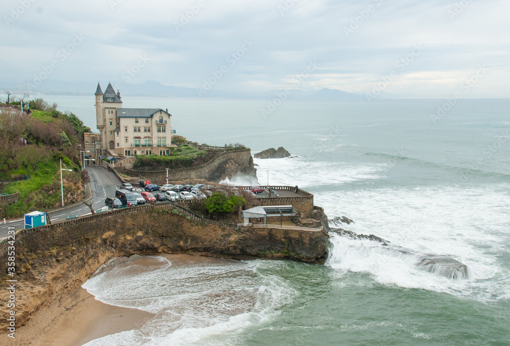 Palatial house by the sea in Biarritz
