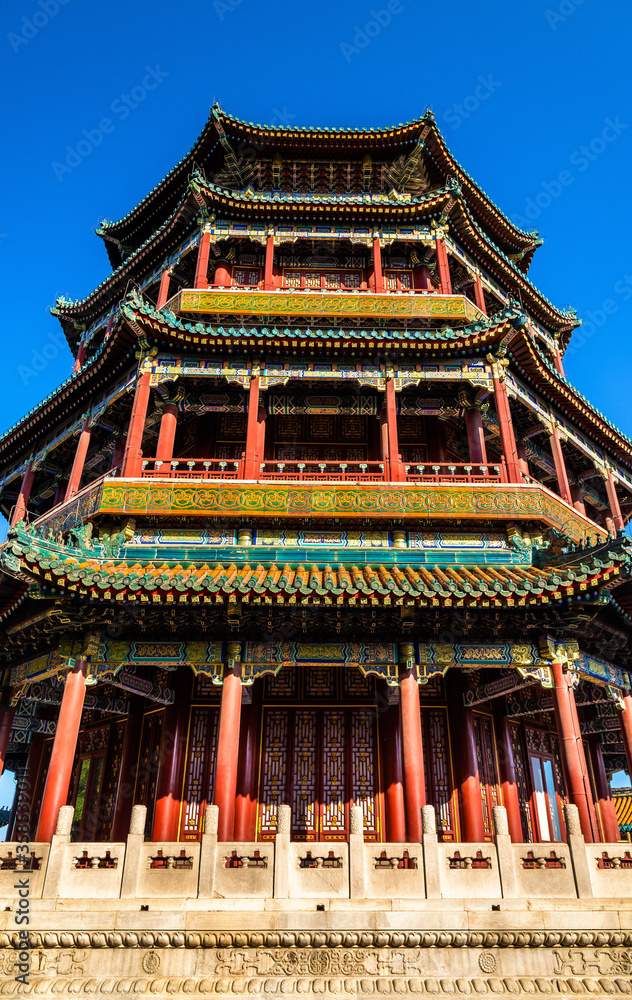 Naklejka premium Tower of Buddhist Incense in the Summer Palace - Beijing