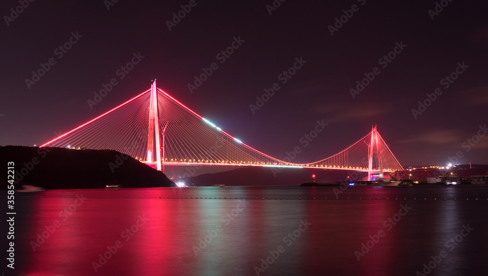 Obraz premium Yavuz Sultan Selim Bridge in Istanbul, Turkey.