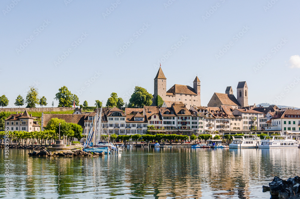 rapperswil-z-richsee-schloss-seeufer-hafen-altstadt