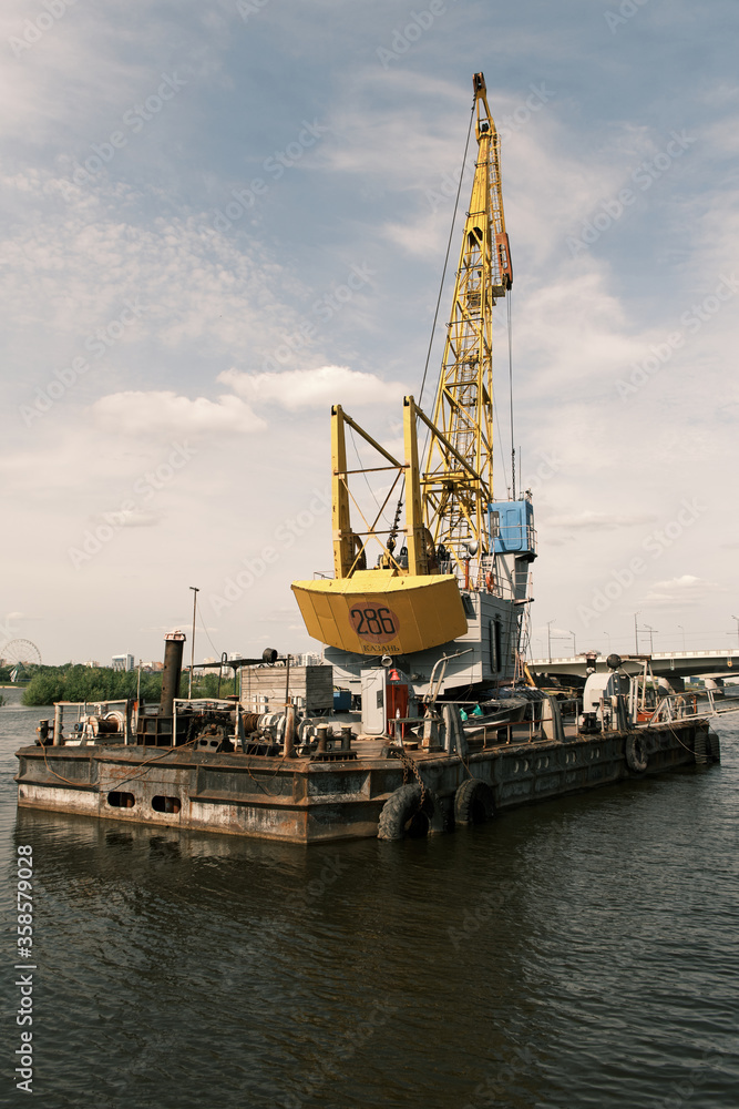 Fototapeta premium cranes in harbor
