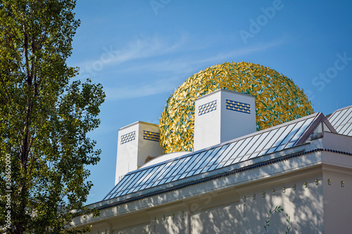 Foto Golden dome of Vienna Secession building